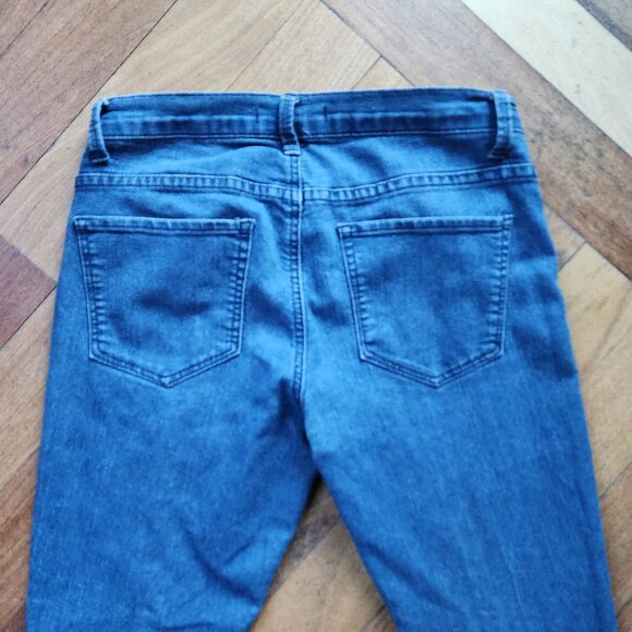 Forever 21 Medium Wash Low Rise Skinny Jeans Size 26 - Picture 15 of 16